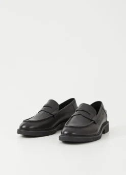Juhlakengät<Vagabond Alex M Loafer Musta Nahka