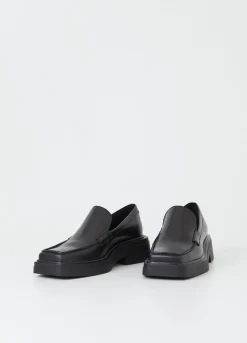 Kengät<Vagabond Eyra Loafer Musta Nahka