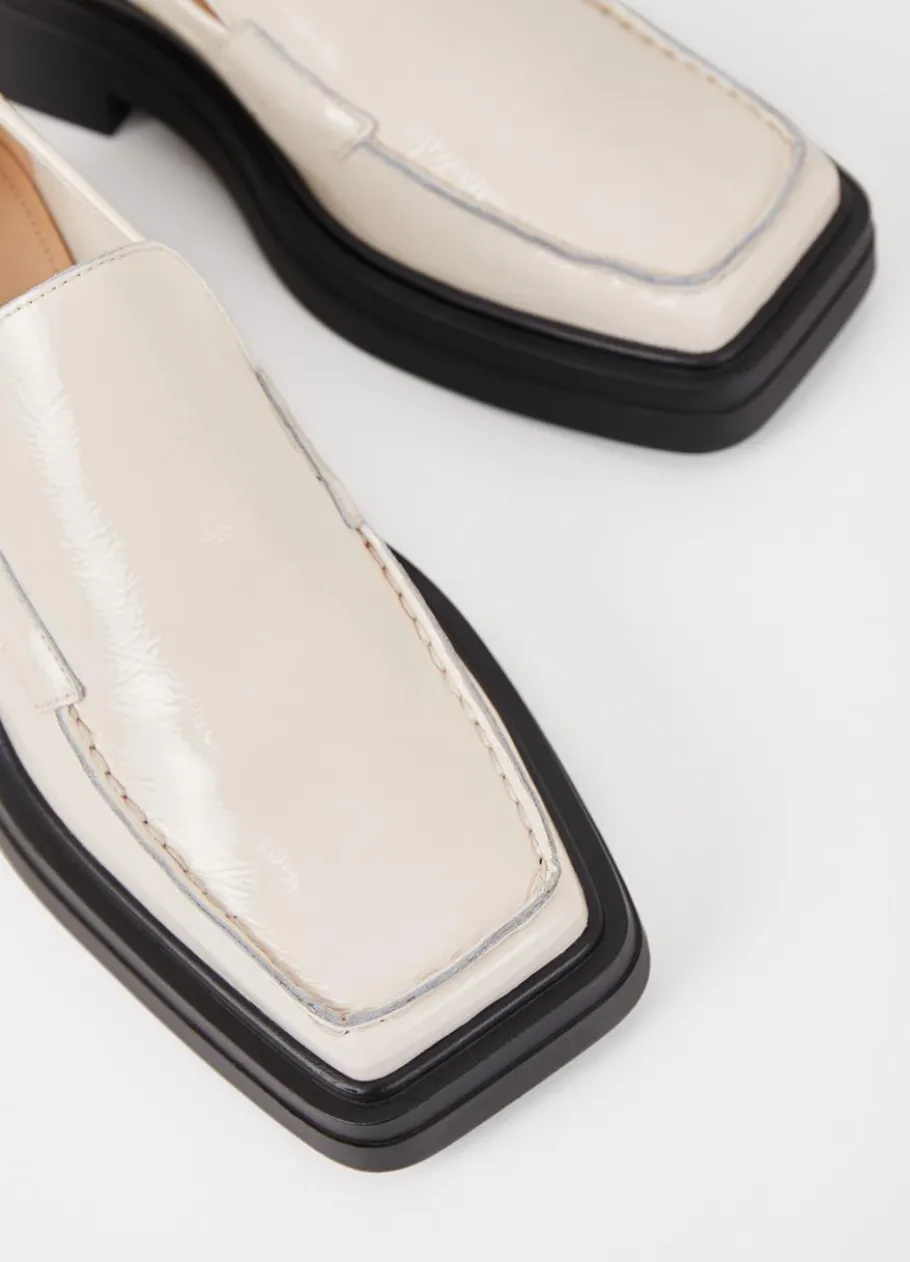 Kengät<Vagabond Eyra Loafer Luonnonvalkoinen Patentoitu Nahka