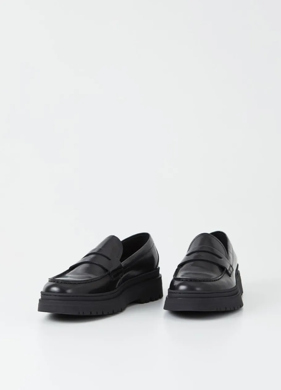 Loaferit<Vagabond James Loafer Musta Kiillotettu Nahka