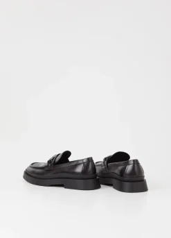 Juhlakengät<Vagabond Mike Loafer Musta Nahka